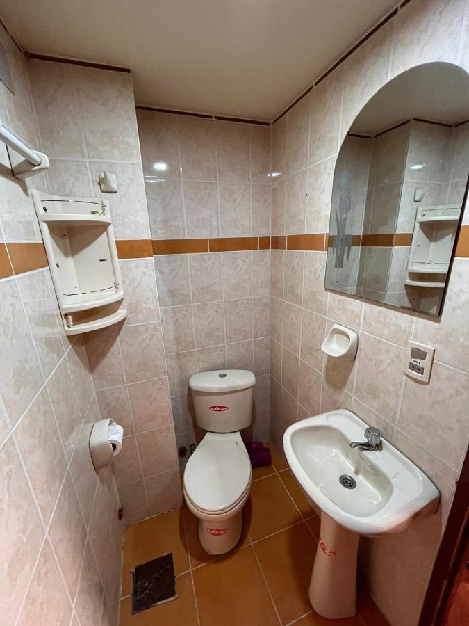 Hostal Iskanwaya ลาปาซ ภายนอก รูปภาพ