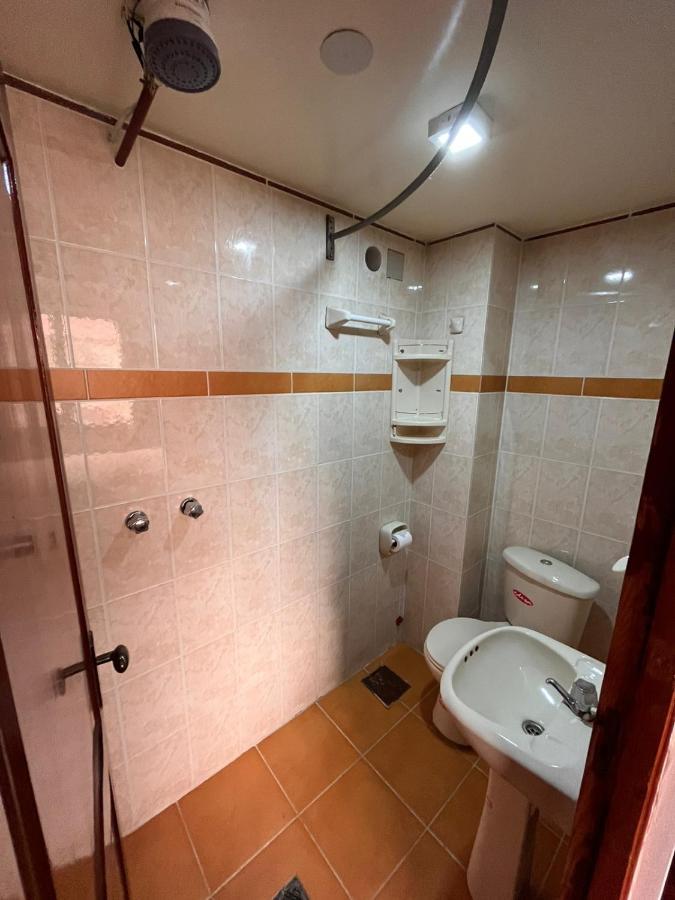 Hostal Iskanwaya ลาปาซ ภายนอก รูปภาพ