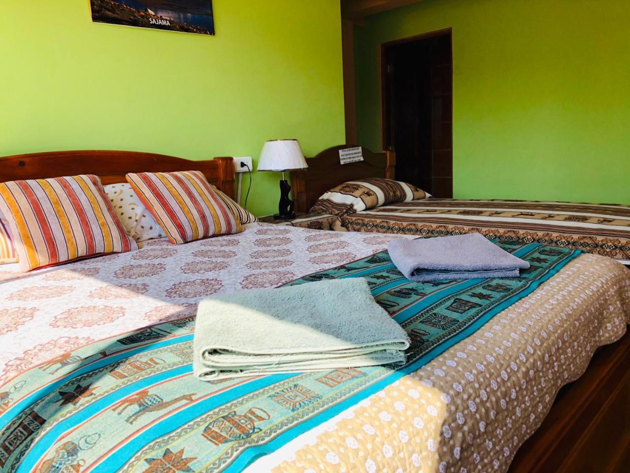Hostal Iskanwaya ลาปาซ ภายนอก รูปภาพ