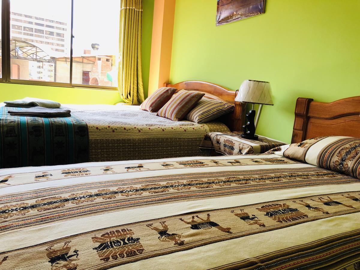 Hostal Iskanwaya ลาปาซ ภายนอก รูปภาพ